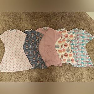 Lot of 5 size small (4-8 month) Zipadee Zip sleepers